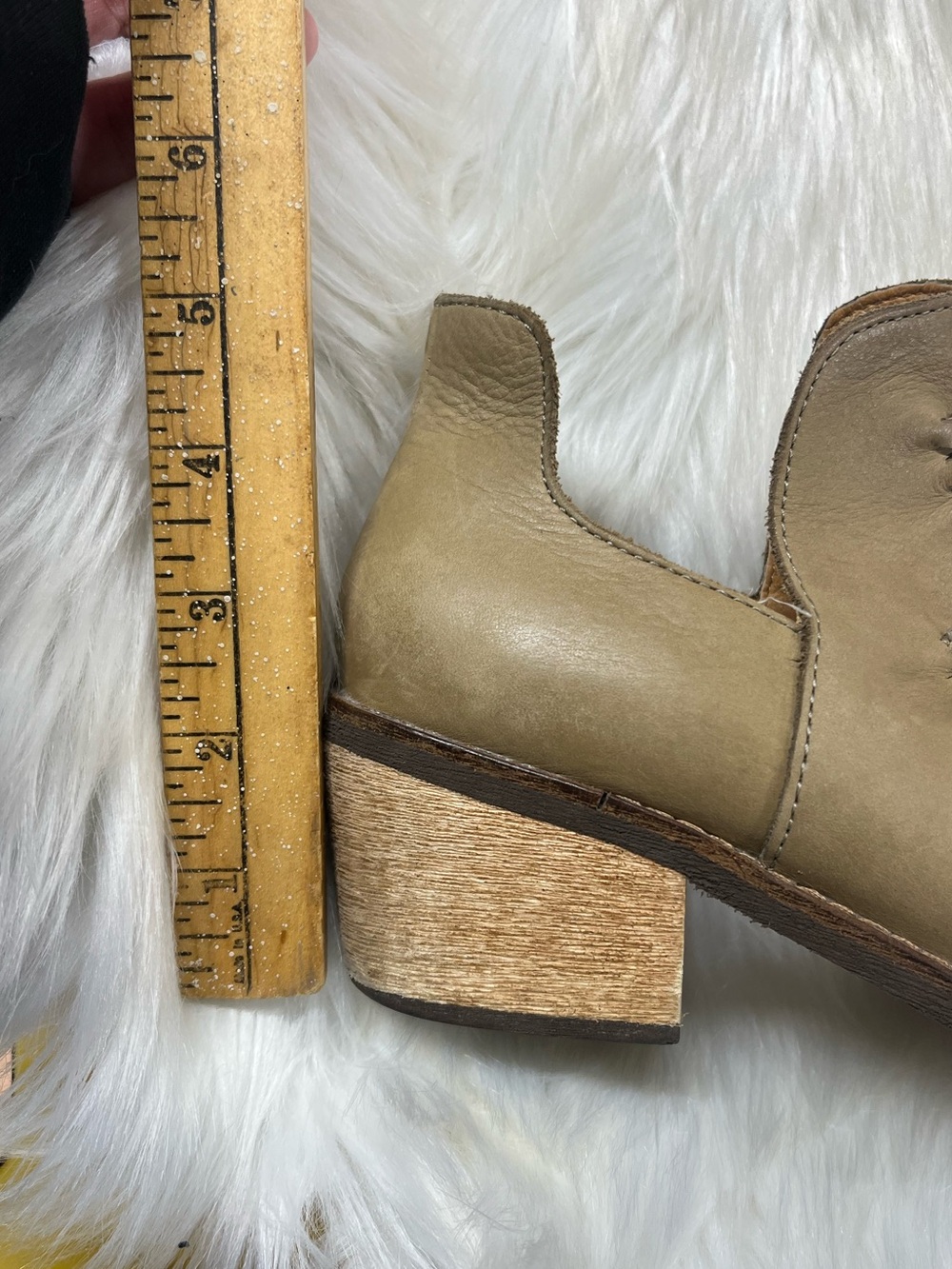 Anthropologie Latigo Kick Booties woven ankle brown leather boot size 6 women’s - Picture 7 of 7